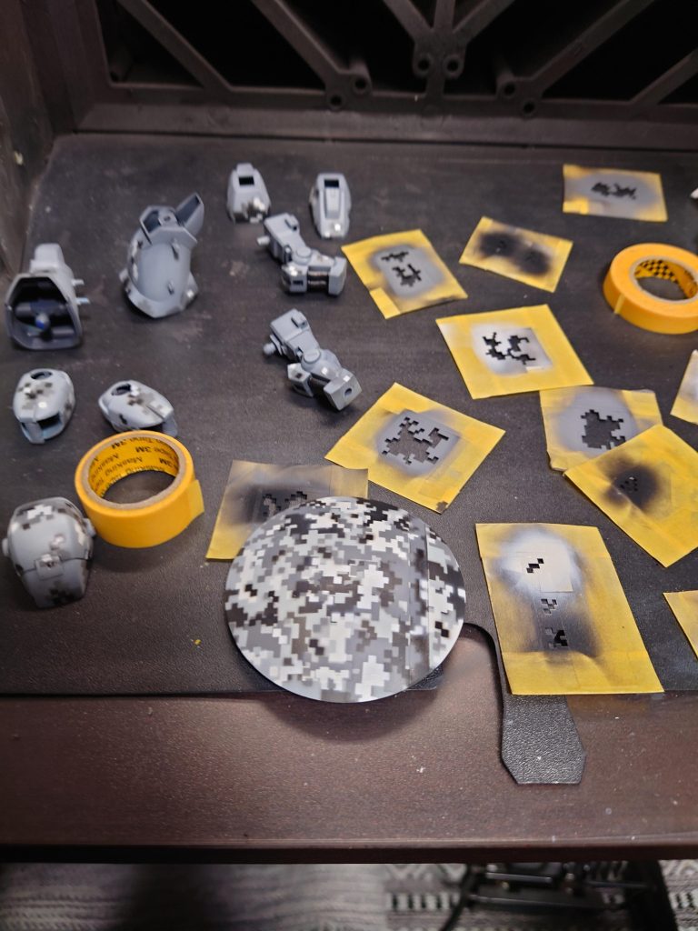 延々の塗装地獄風景です。