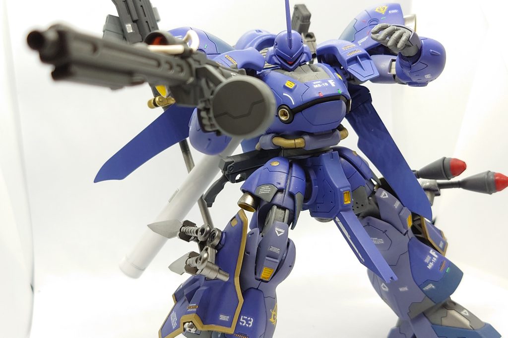 連邦の最新機体にも有効な武装であり、センサー系を最大望遠で運用すればロングレンジの狙撃も可能