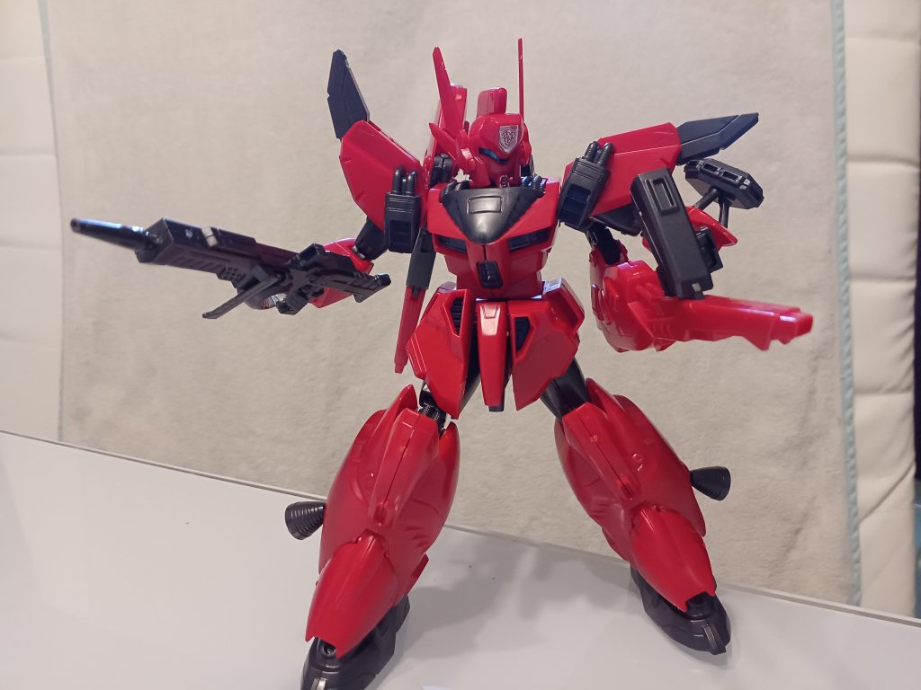 このキット、クオリティがとても高くてですね、私の人生初ガンプラであったザクPGよりもすごいですね!なんか感動を感じちゃいます!