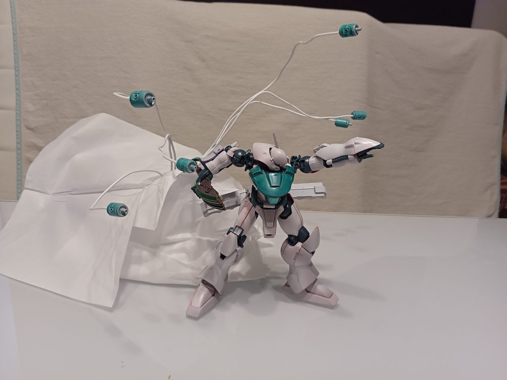 ペテン「行け！ファンネル！」