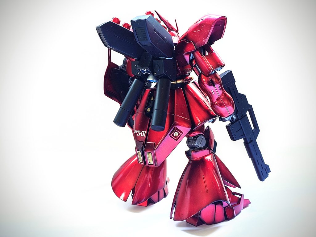 HGUCサザビー　キャンディグラデーション塗装–2枚目/制作者：れおプラ