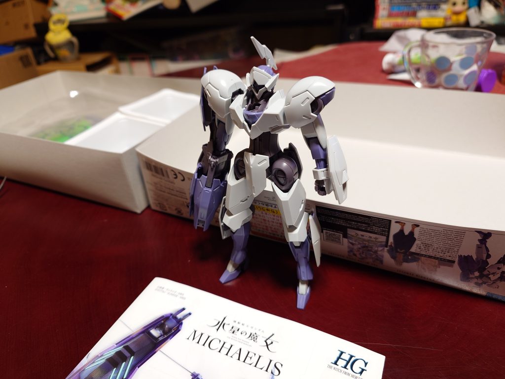 使用キットは前述の通り『HGミカエリス』と、