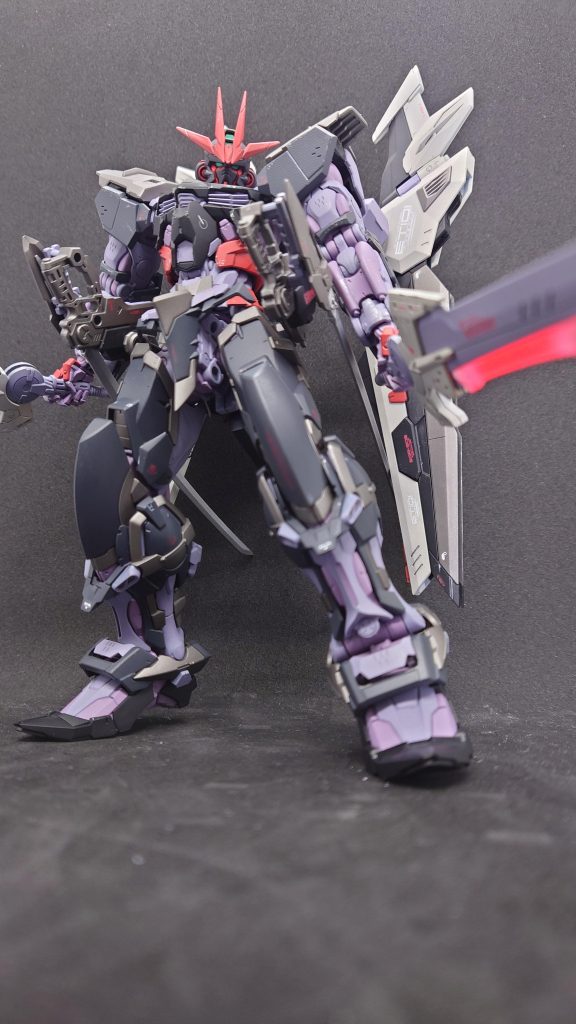 アストレイノワール–3枚目/制作者：ノルン