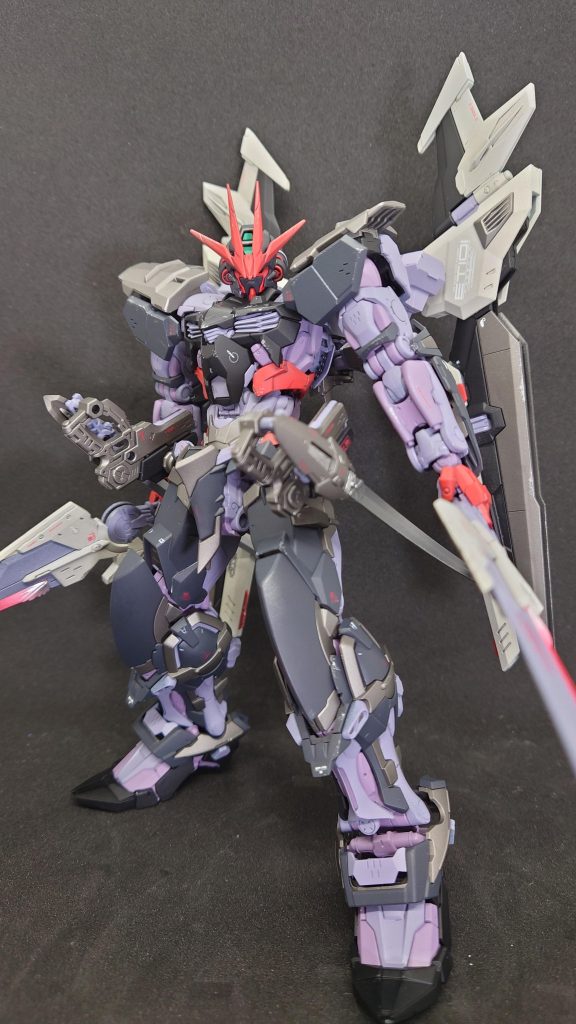 アストレイノワール–2枚目/制作者：ノルン