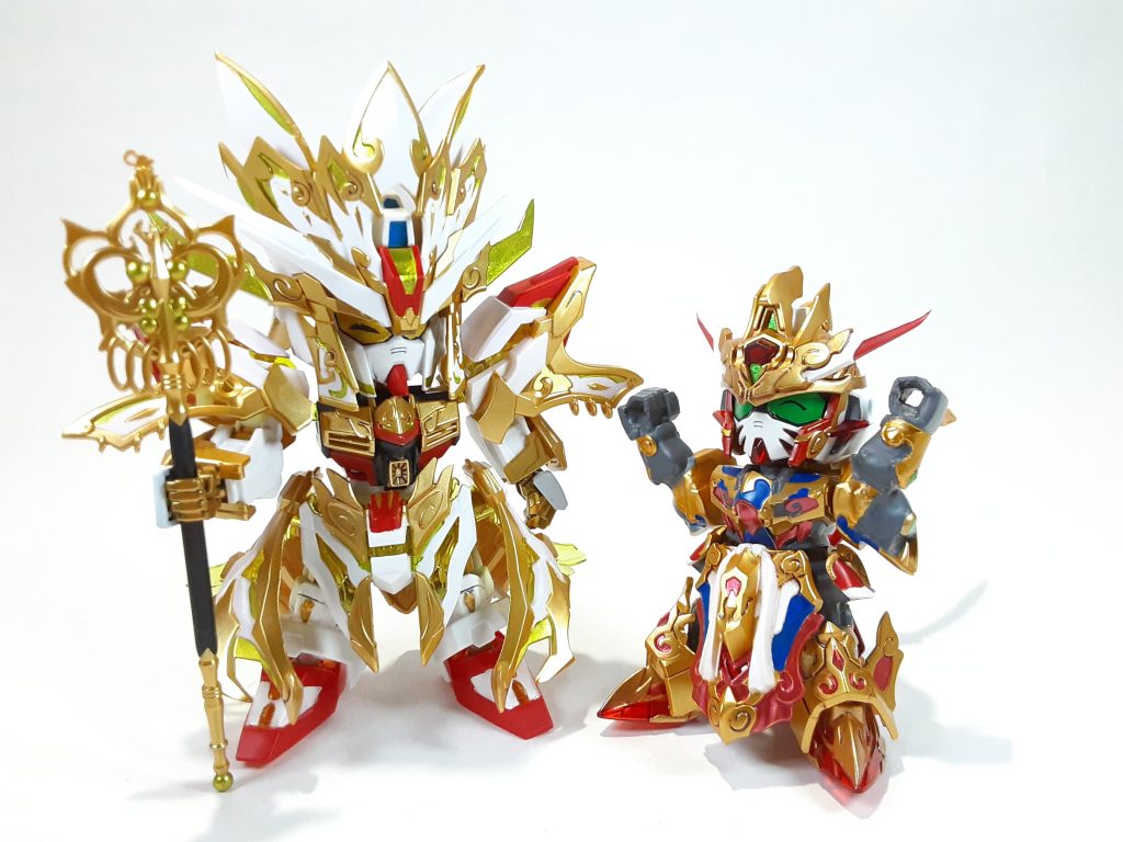 ちび悟空と並べて