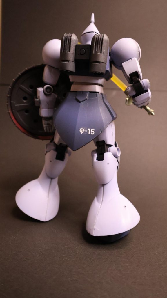 リアスカートのデカールはツイマッドデカールのツギハギです