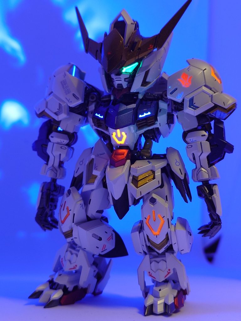 上のよりも映りが良かったやつ。ブラックライトいい奴欲しいですね、もっと大きいの。