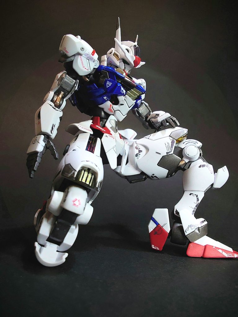 子供からエアリアルのポーズやってーとリクエストがあったので定番のポーズで1枚撮りました。