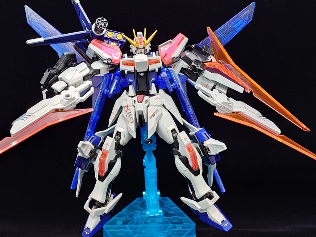 両サイド撃ち、右の重量に負けて少し傾いてるのに撮影した後に気付きました。