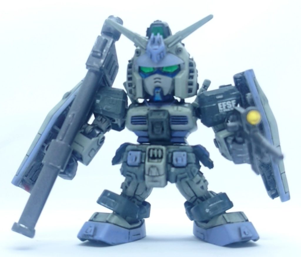 本当はバズーカ二丁持ちにするつもりだったのですが、ひとつ作ったところで気力が…😅