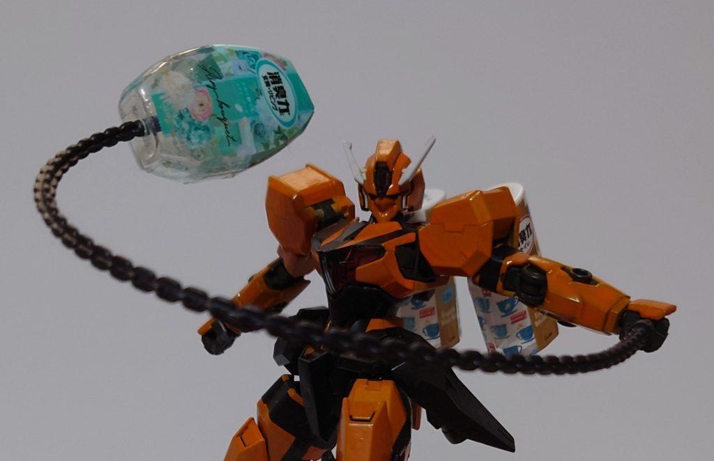 消臭力☆ウィップハイネグフがムチみたいなの持ってましたよね、それです。香りを振りまく特殊装備一振りすれば幸せな風が吹き、愛に溢れます。そうだろ?かおり。