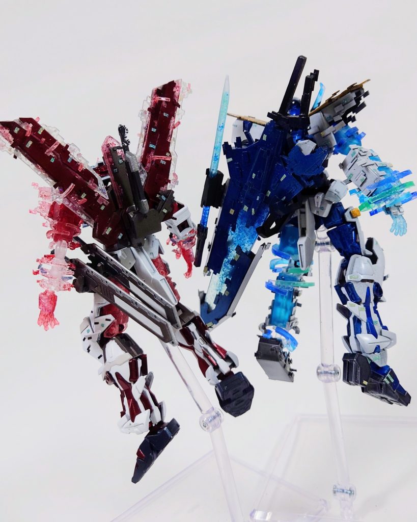 後ろ姿もイイ!おそらくこの2機が今後、自分の代表作そして作風になるだろうなと思いました。そして大切な作品になりました!またこれを糧に、むしろさらにすごい作品を作れるよう精進します!閲覧ありがとうございました!🙇