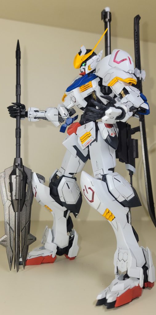 付属のシールやスジボリ/スミイレはおとなし目にしてます。