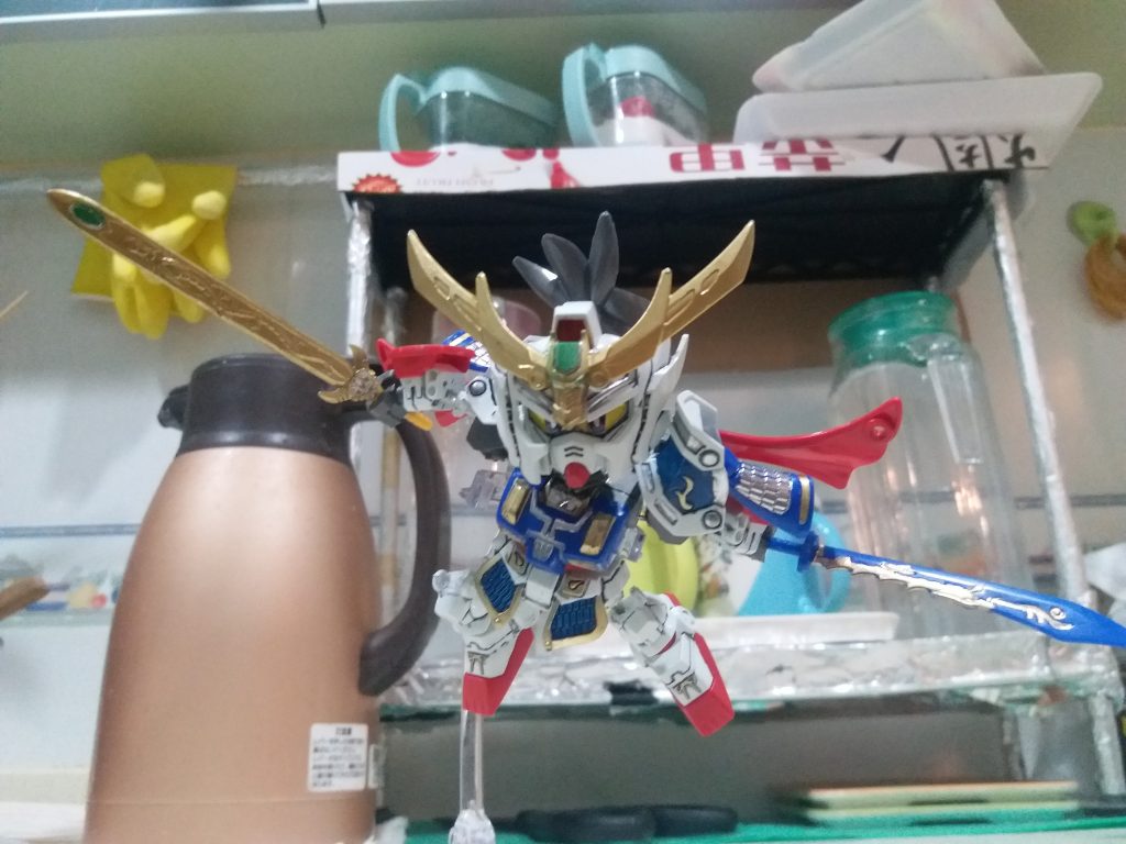 劉備ガンダム–6枚目/制作者：LUNLUN（邪道可動）