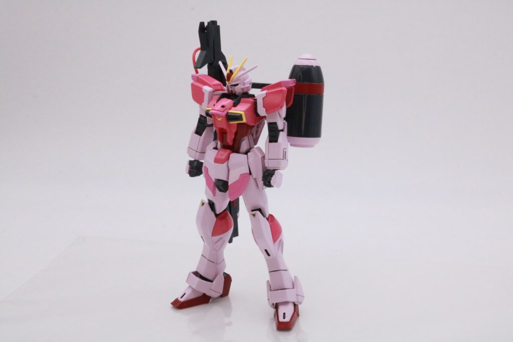 先生曰くルナマリアのレイヤーさんが使用するガンプラで百発百中とのこと。