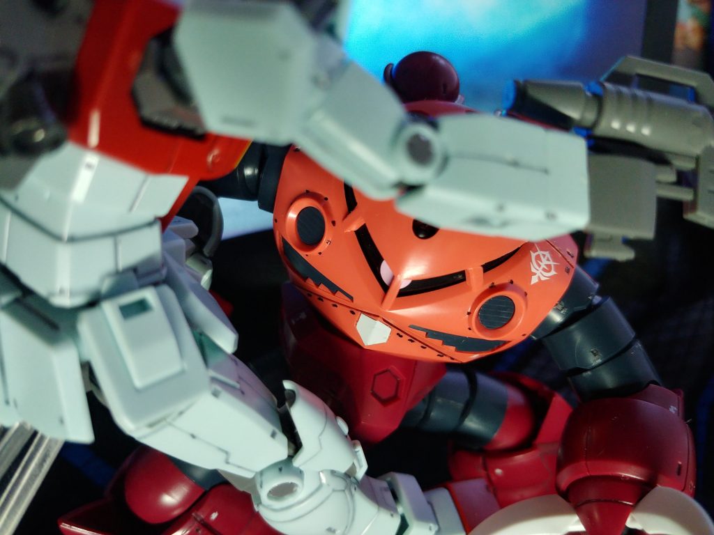 シャアのズゴックなら、やはりこれは約束かなと。オリジンジムを持ち込み。 