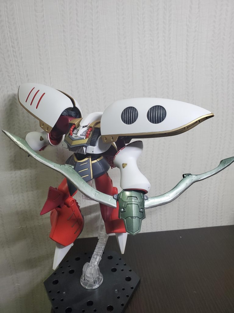 カムラ風の弓も製作してみましたが、このキットポージング厳しい！