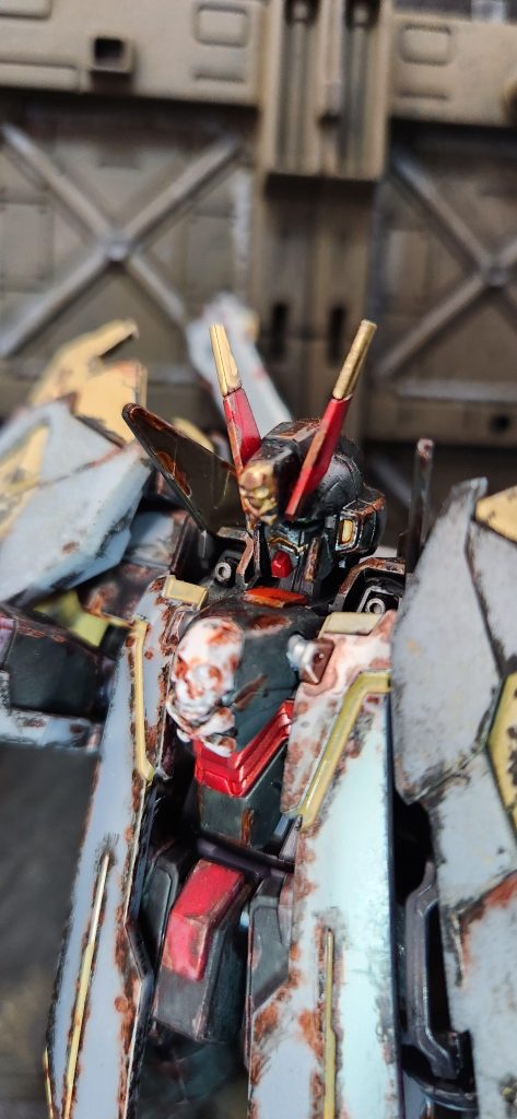 と、言う事でフルクロスです。めっちゃ時間かかったー、と言いつつ去年12月中旬には完成しており、モニター前でふんぞり返ってましたw鉄錆団団員は後1機あるんだが、ネタにしかなってない上にマントつけてないんで、双子の方が先に上げれそうwその双子、後は撮影だけなんですが、ちょっと縦横大きいし並べる事に意味があるのにでかくて並べたら撮影ブース大きいの作らな今のでは入らんw単機ならギリなんだけどね(´ ・ω・`)なお、双子は政府側なので錆びてはないです。キレイキレイです。簡単ミキシングなのにお金だけが無駄にかかってます。お楽しみに?したらな!