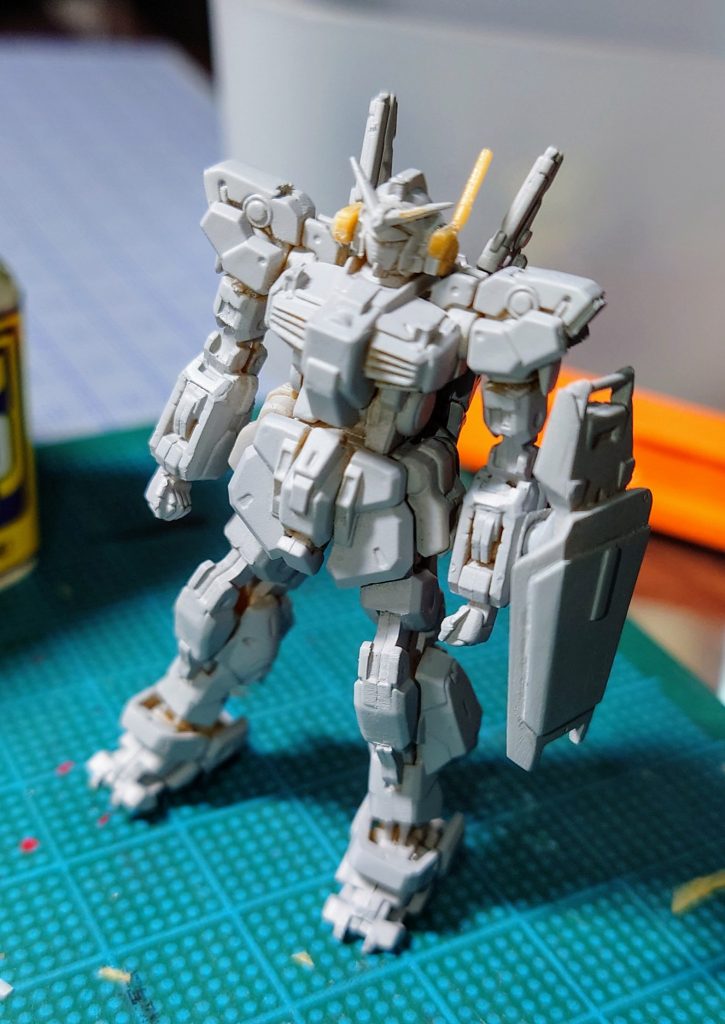 バルカンポッドの製作途中&サフ吹き。この状態が、ディテール等が一番分かってカッコいいんですよね(笑)。この後、塗装しましたが…うーんな感じになりました🤔(笑)