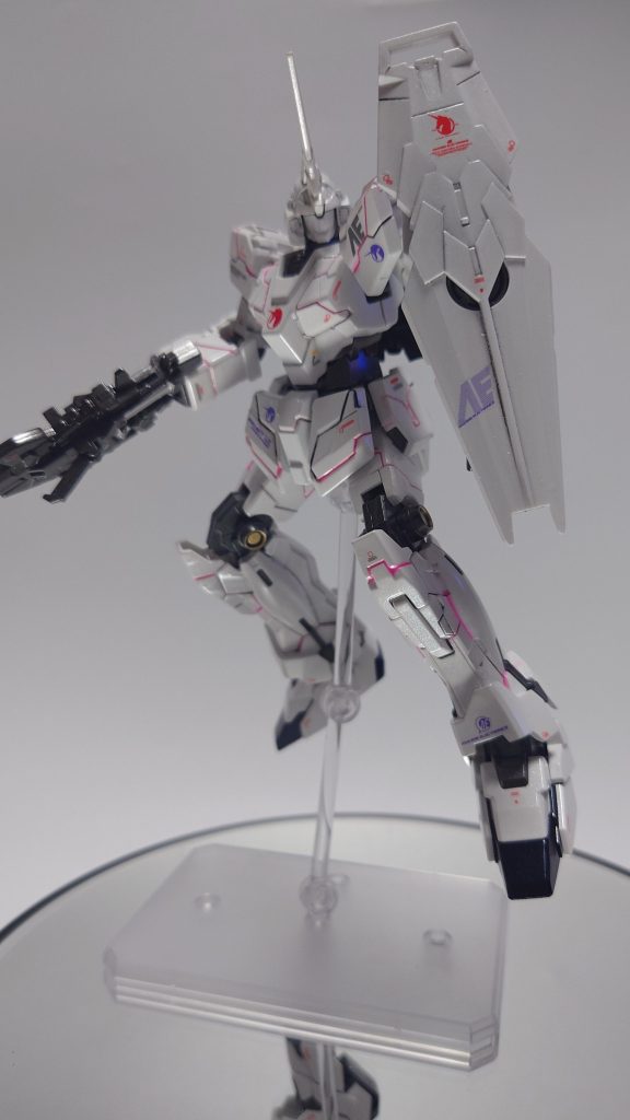 背景白でもばえてくれます。