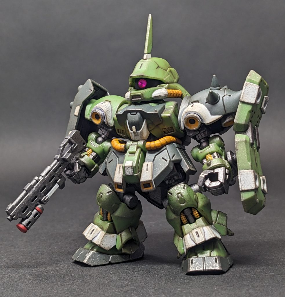 ギラ・ドーガ単体でもなかなか良い感じです✨