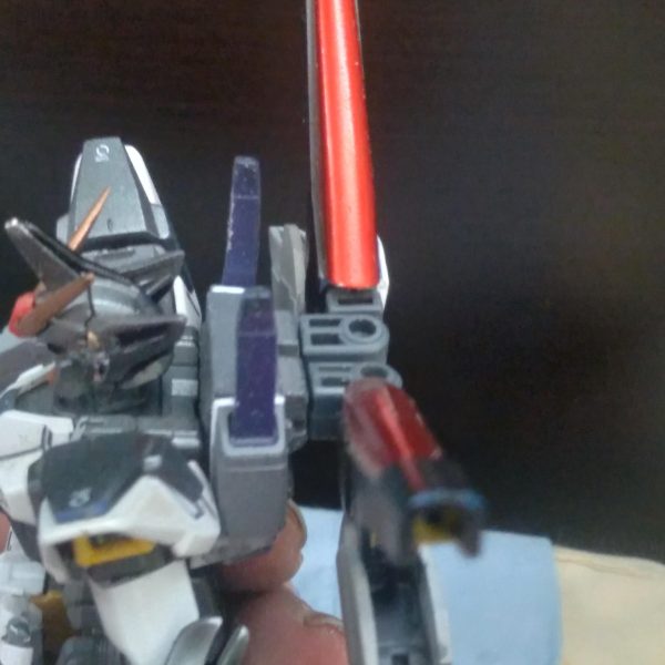 Did some upgrading to my Geminass Blitzer custom. Added the beam saber racks from the G-Exes as well as the V2 boosters. I plan to make my own wings of light effects for them as well as repaint it using lacquer paint（2枚目）