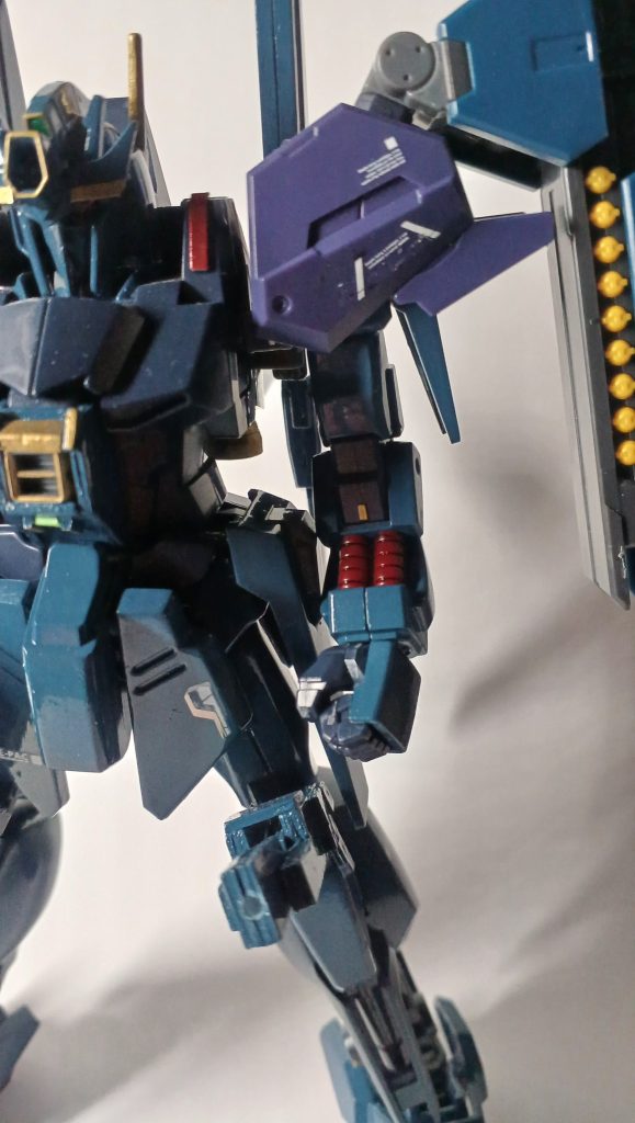 デカールもしっかり貼りました!(市販の)