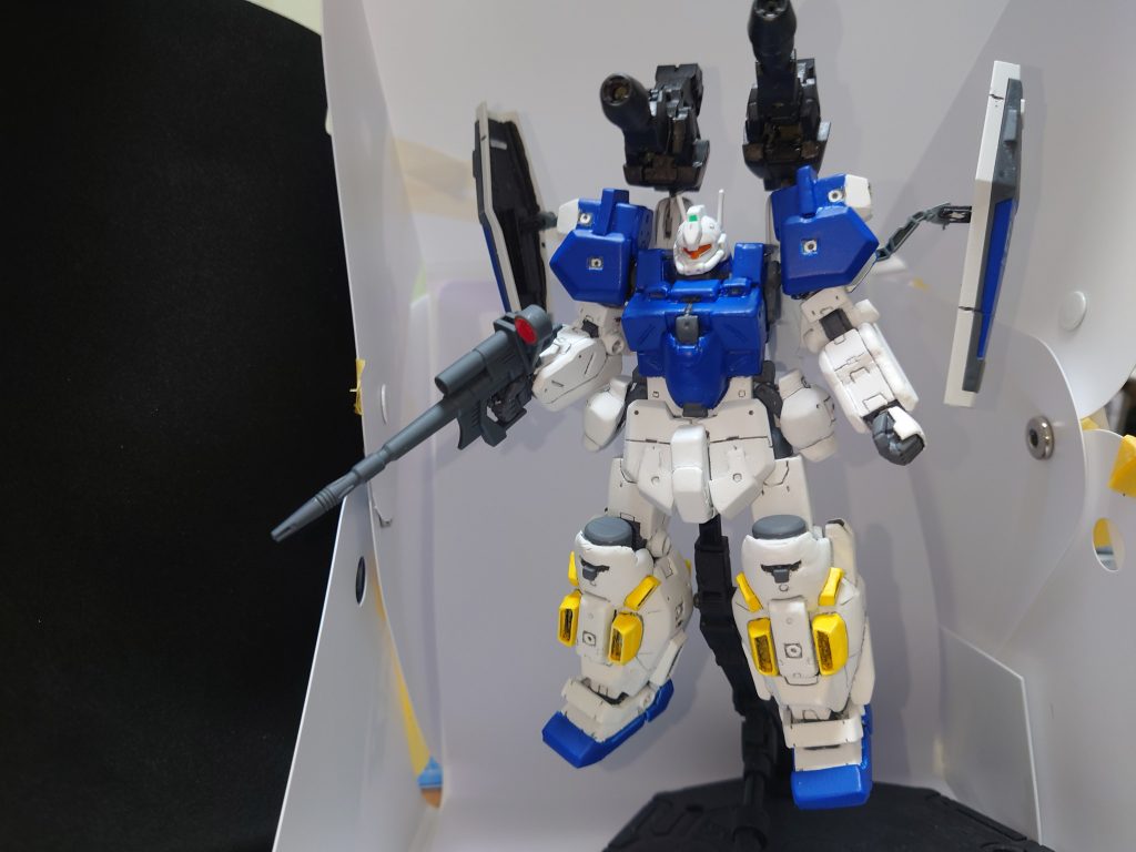 なんとなく作ったジムヘッドのキャノン装備仕様です。バックパックは交換できるようにしてます。キャノン砲は適当にジャンクパーツ組み合わせです