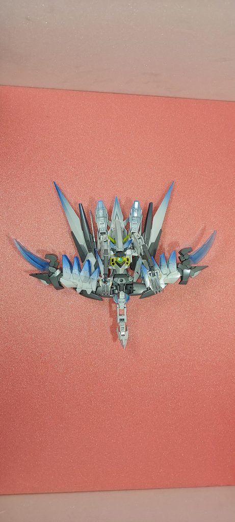 ⑩踵のブレードを180度回転⑪シールドを取り付けて形を微調整