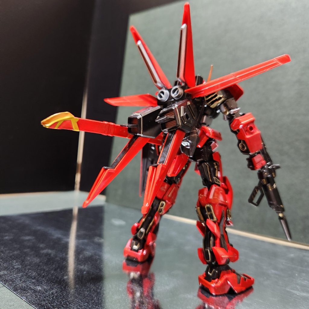アストレイレッドフレームフライトユニット–5枚目/制作者：アイアンビリー