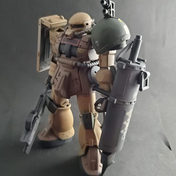 地上戦線用ザク　スモークディスチャージャー装備