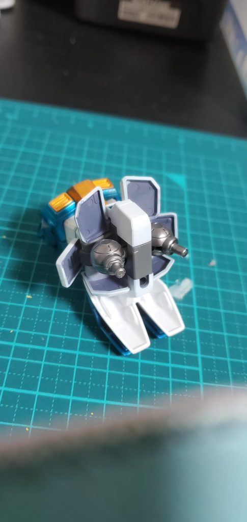 腰パーツの裏側腰の増加スラスター塗り忘れたのは見なかったことにしよう!←