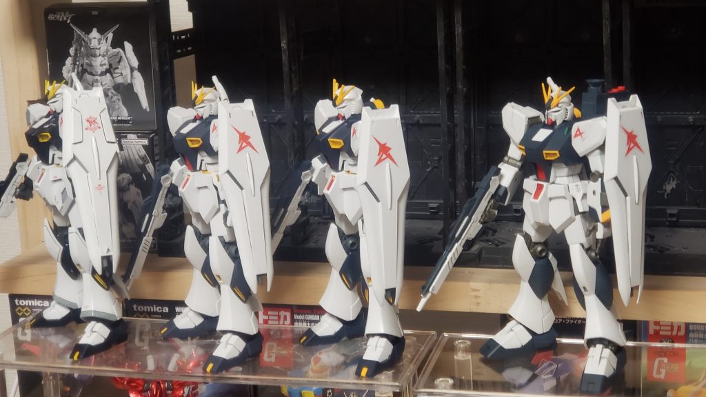 バランスもEGの方が好みかも。次はRGの簡単フィッシュを作成して並べる予定です！