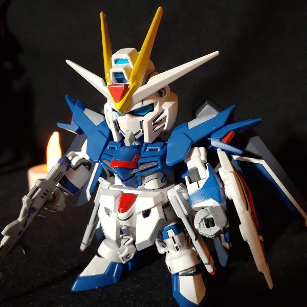 SD　ライジングフリーダムガンダム