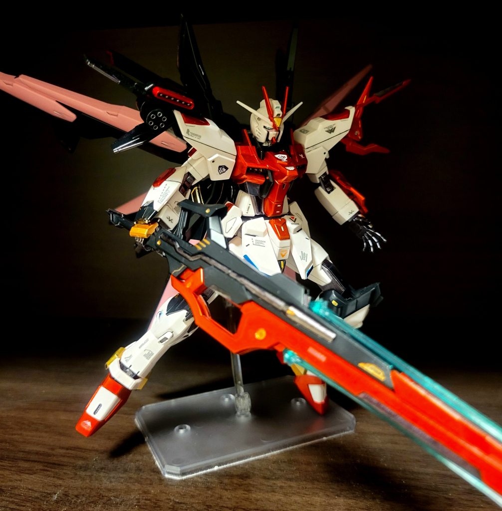 このデカイ剣いいですね、丁度欲しいと思ってたので助かります。　今ライジングフリーダム手掛け始めたので、あいつにも持たせてやろうと思ってす(^^)