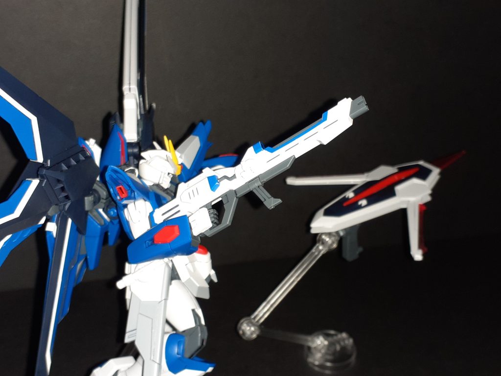 変形用ジョイントをかましてスタンドにつけています