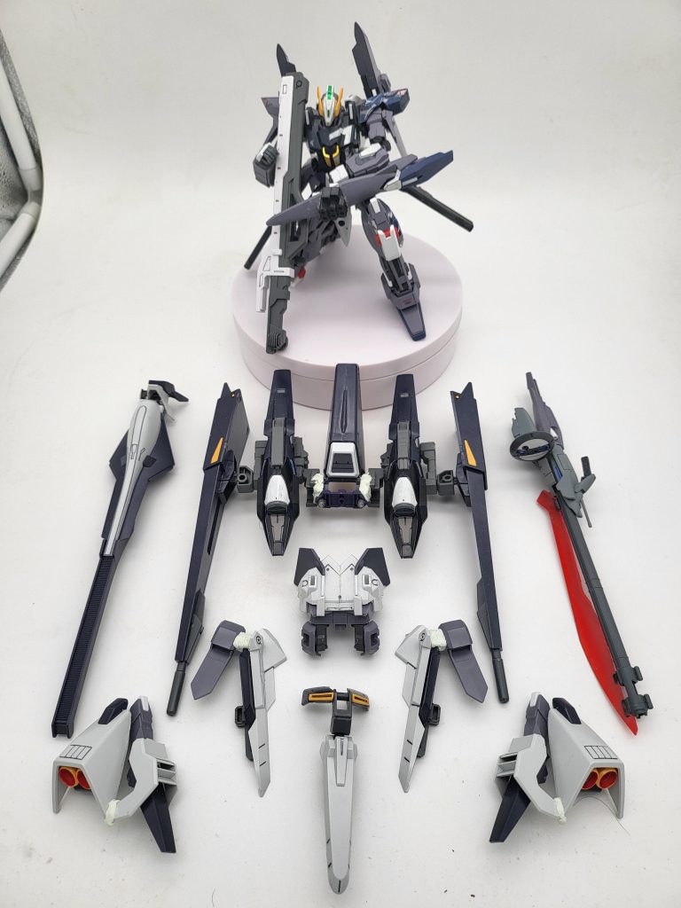 過去のフライルー装備と共に