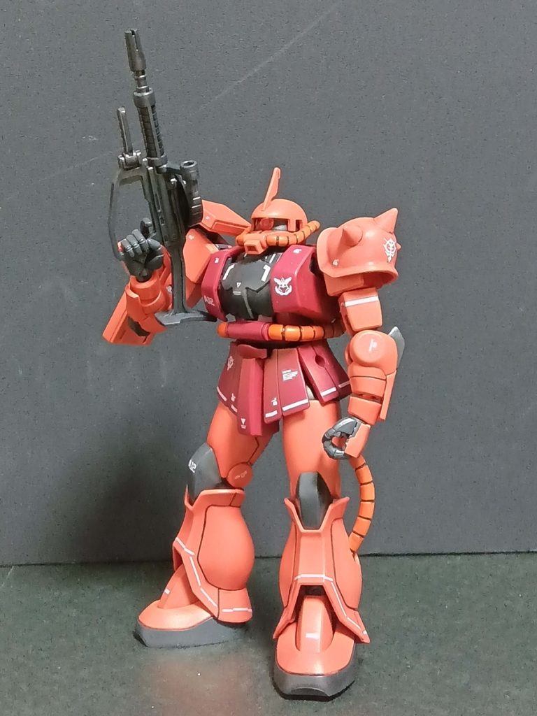 引きだとあまりよくわからないような感じですが、全身をくまなくこすってます。