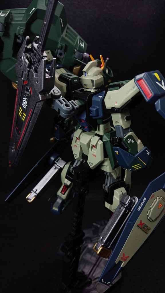 使用した塗料タミヤカラースプレー・ブラック・ゴールド・ガンメタル・ライトガンメタル・ブリリアントオレンジエアーモデルスプレー・暗緑色(日本海軍)・ネービーブルー(US NAVY)・灰緑色(日本海軍)