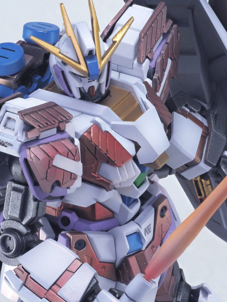 サーベルは白→フィニッシャーズ赤金→GXクリアーオレンジで塗装