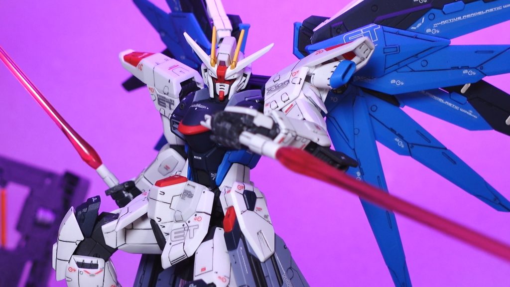 説明書通りの素組みで、水性スミ入れと艶消しトップコートのみの仕上げです。