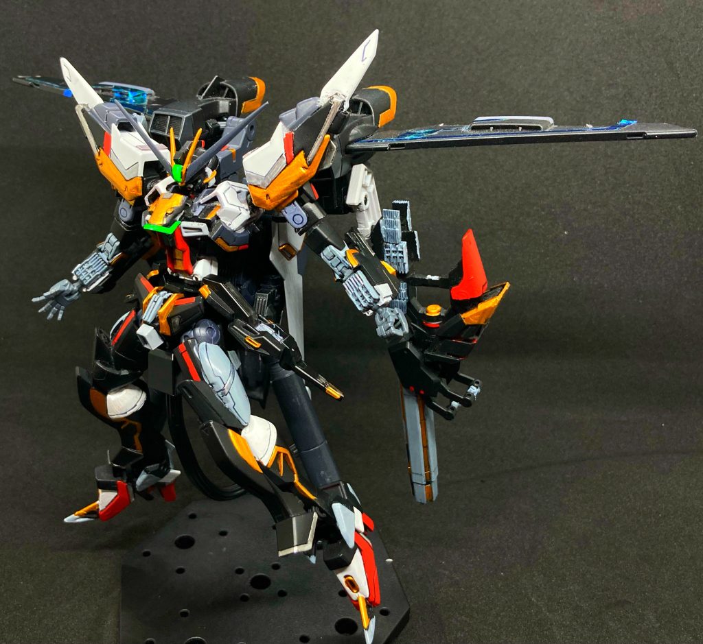 羽展開上肢は上腕部の延長をしてあります