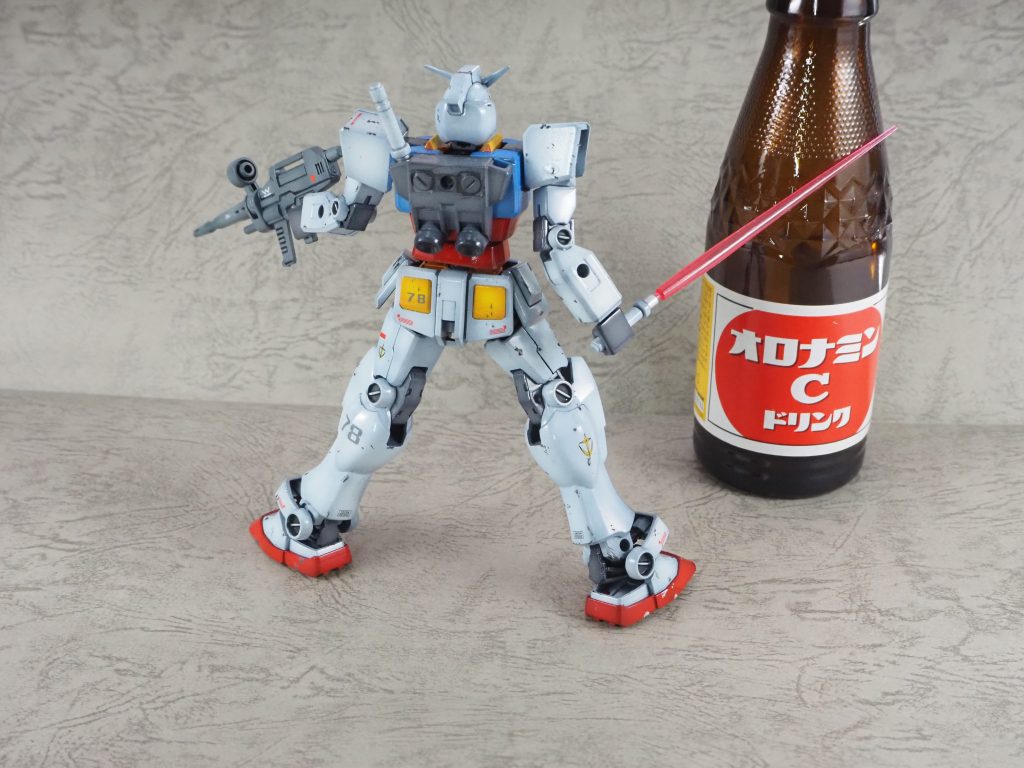 バーニアが一体なのが惜しいですが、ひょっとしてリバイブのバックパックをポン付け出来たりしませんかね?