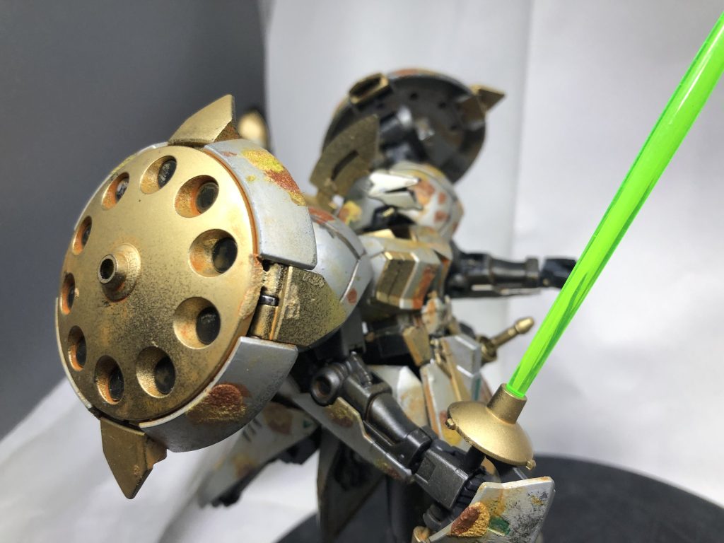 ラッカーパテで鍛造表現をしてみましたがうまくいきませんでしたが錆は悪くないと思います