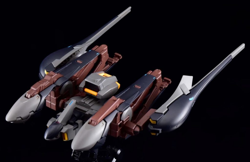 ■パック単体_巡航形態パック単体でも独立稼働出来るようにしています。構成としては主にフルドドⅡとプリムローズ、パック単体時は機首の部分をバックパックの接続部位に挿しています。