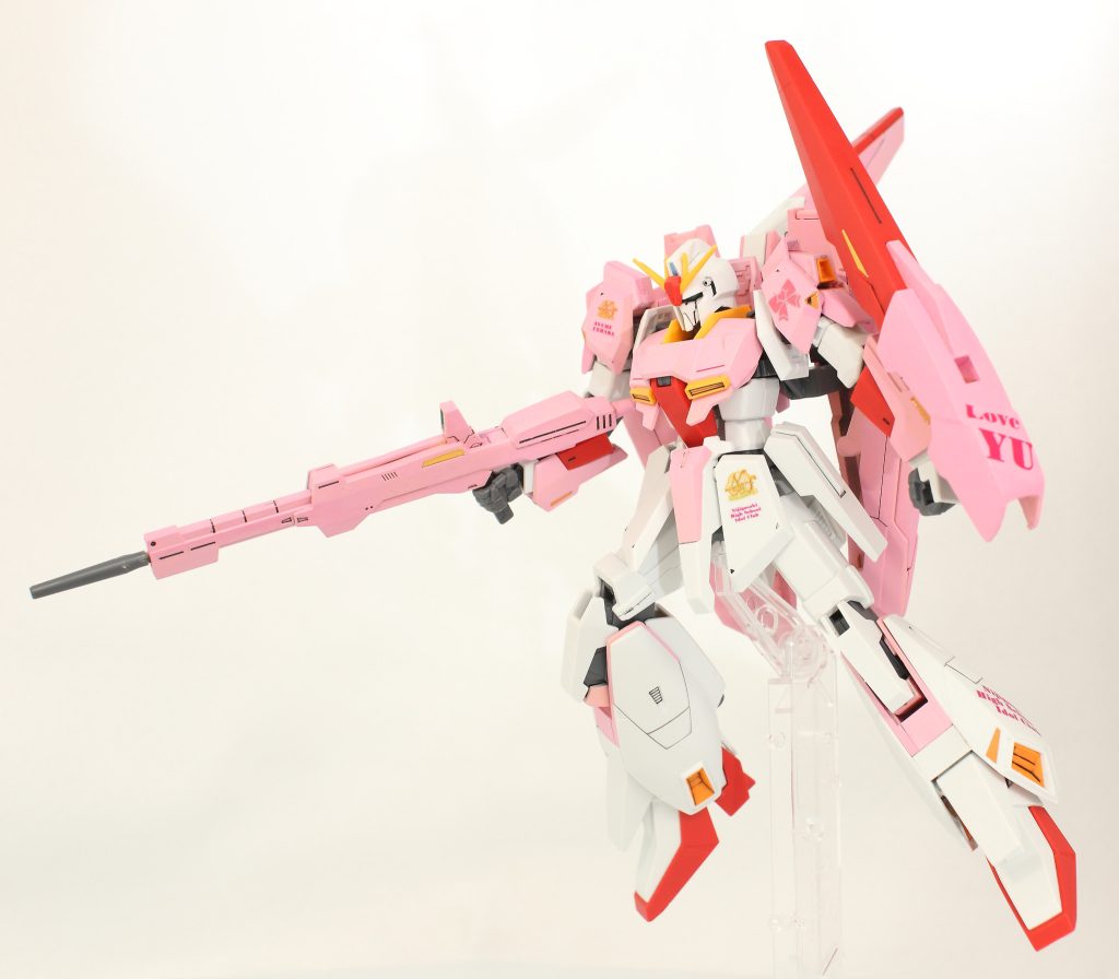 普通に組んだら普通にカッコいい造形してるんだよなーゴメンね;;; Ζガンダムって気持ちになりましたw