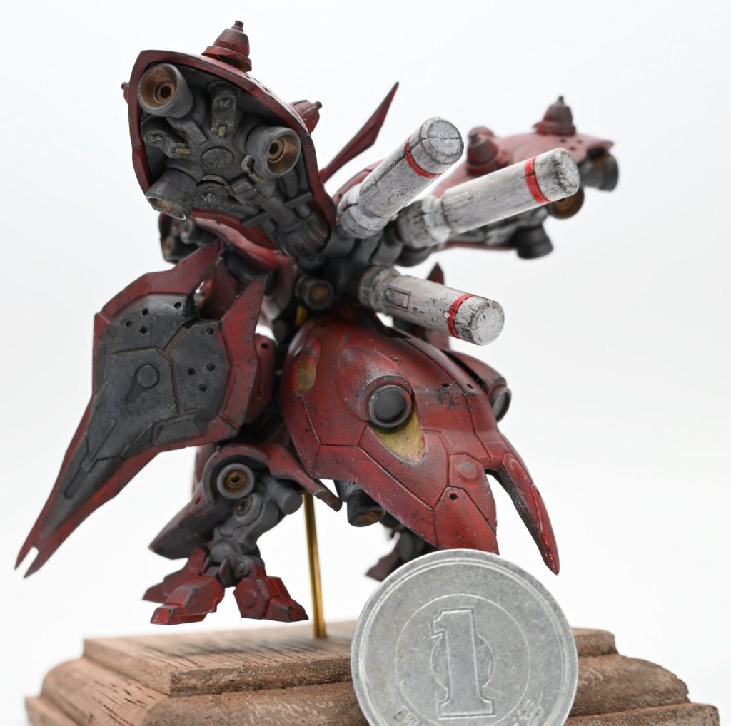 ■硬貨を添えて...ミニチュア塗装をしたらやりたかったこと!このサイズでこのクオリティで、数百円で手に入るとは...