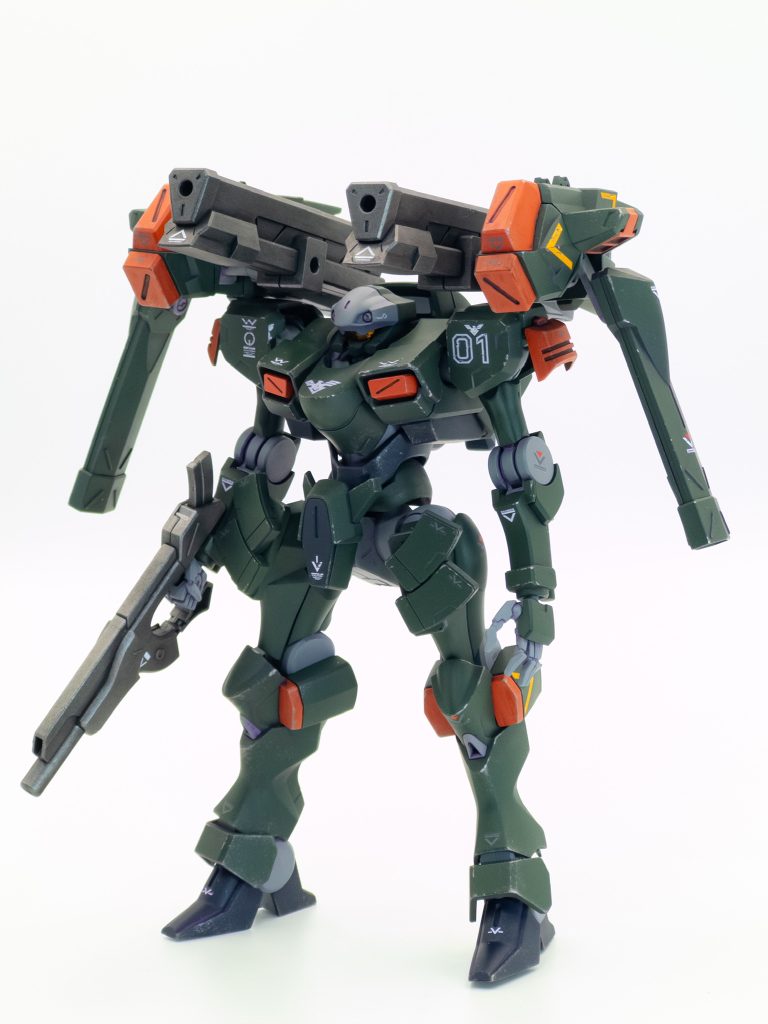 おまけパーツ交換でザウォートにもできます。