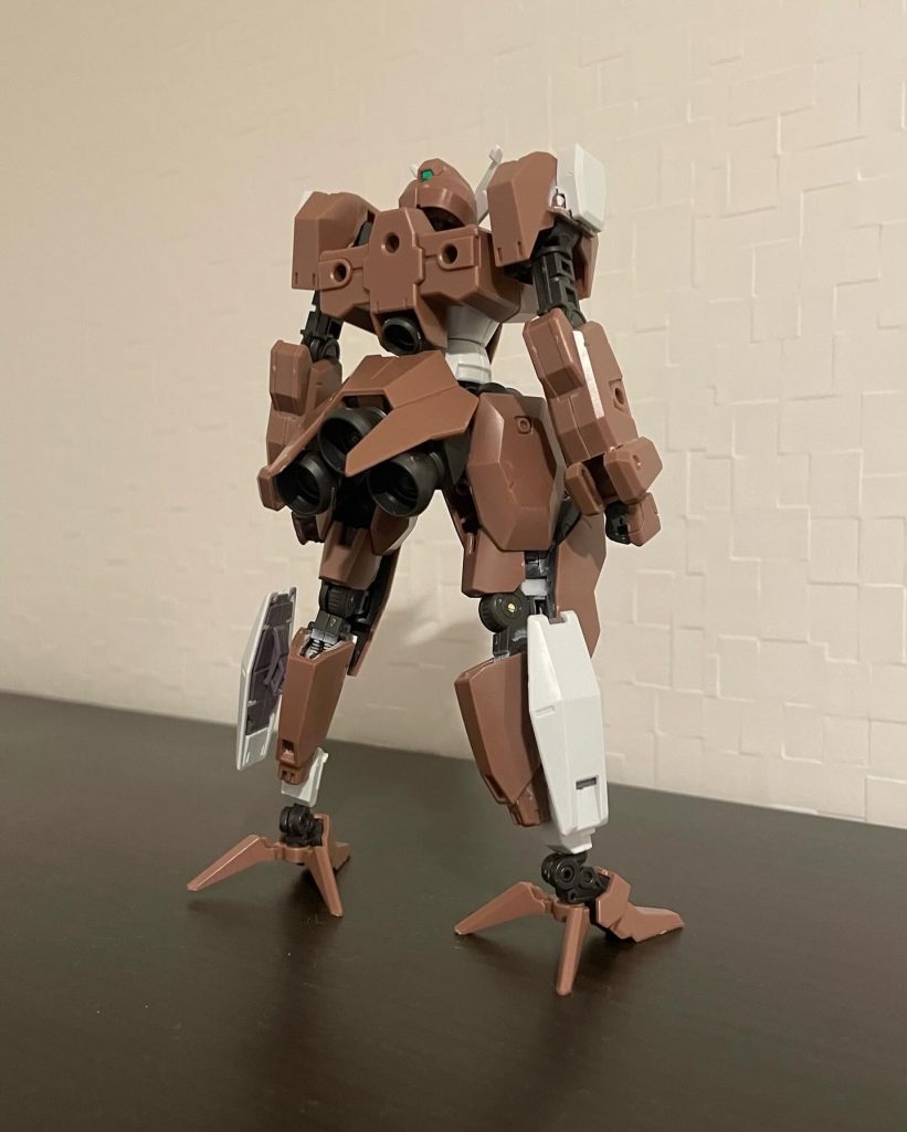 バーニアの位置を変更しつつ本来の印象を大きく変えないように調節