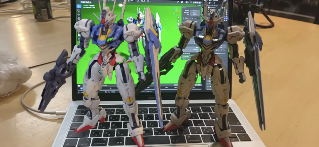 3DスキャンしたのでARで投影してみました。実物とのツーショットも中々乙